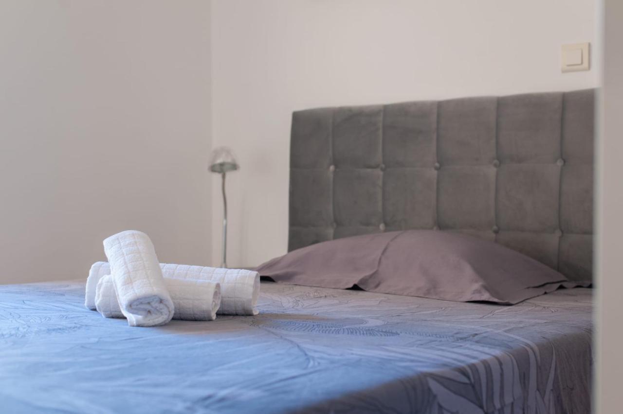 Sea With Free Parking Apartman Split