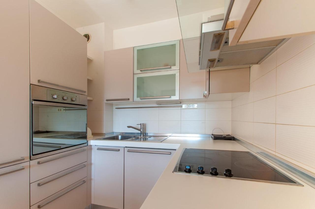 Sea With Free Parking Apartman Split