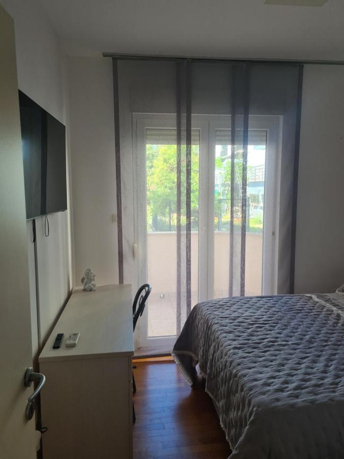 Sea With Free Parking Apartman Split
